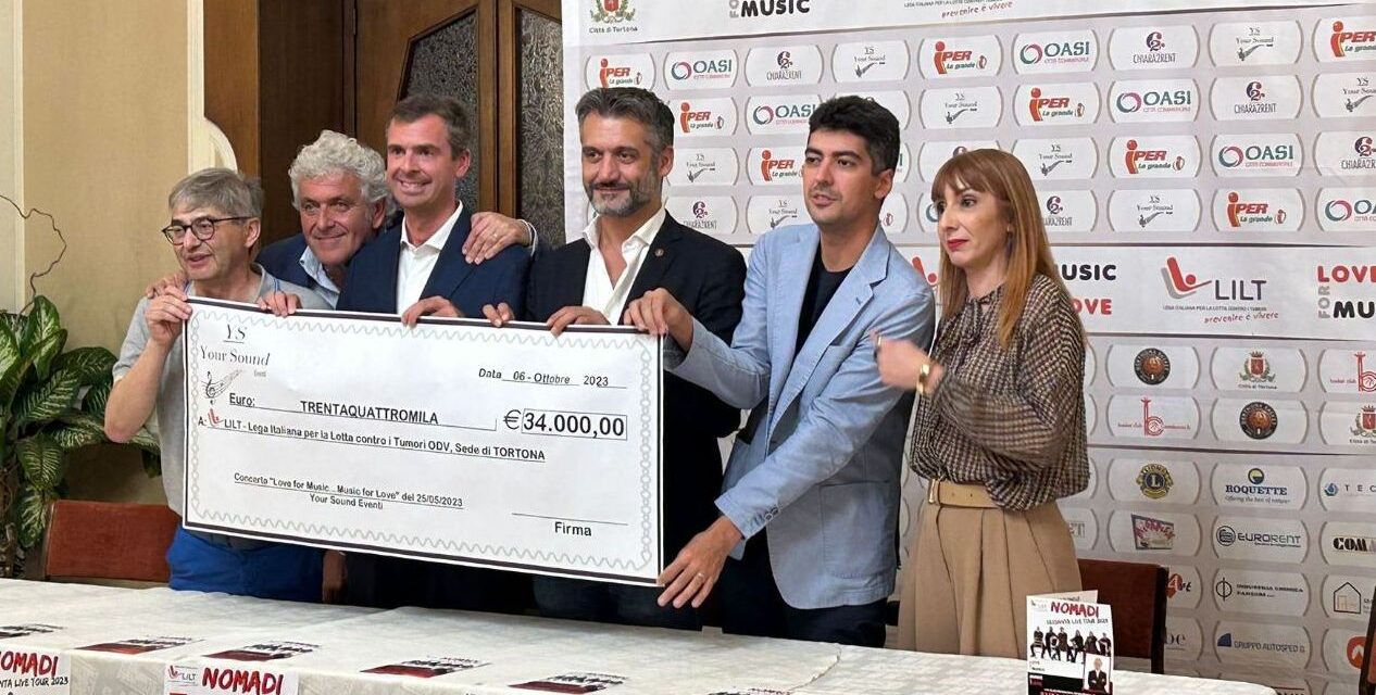 Tortona, consegnati alla LILT 34 mila euro del concerto benefico con Iacchetti, Nomadi, Semino e Consogno