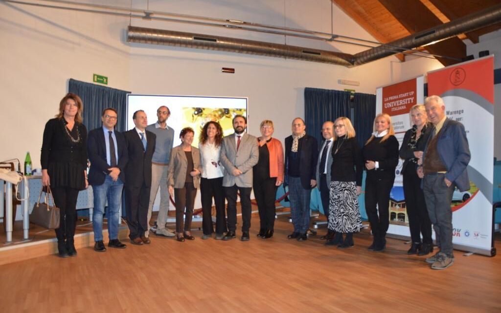 Consegnati gli steli di Pace nel Novese