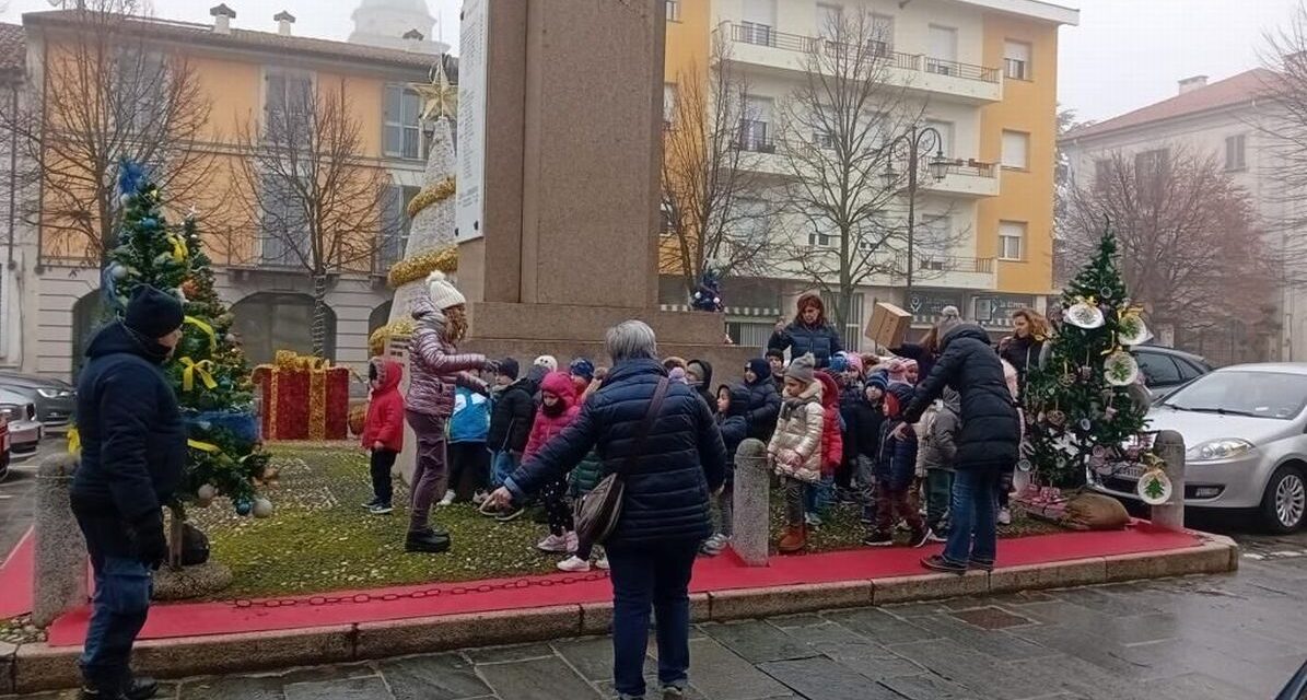 Pontecurone addobbata per le Feste Natalizie anche grazie ai bambini