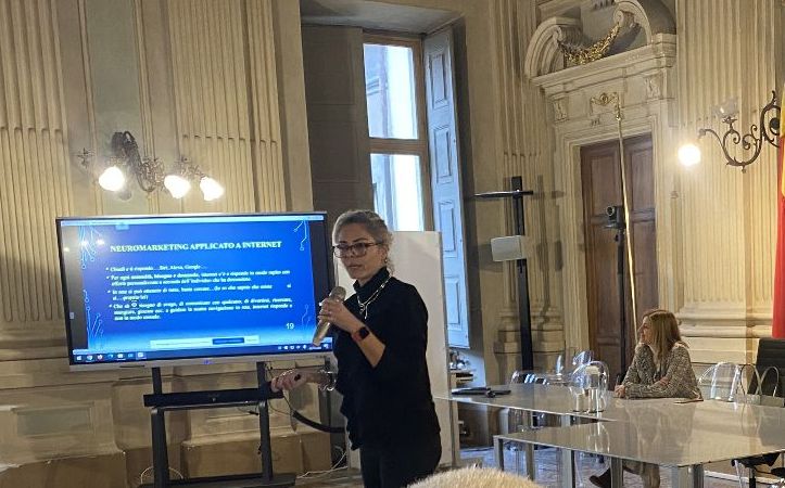 Successo a casale dell’incontro sugli adolescenti iperconnessi