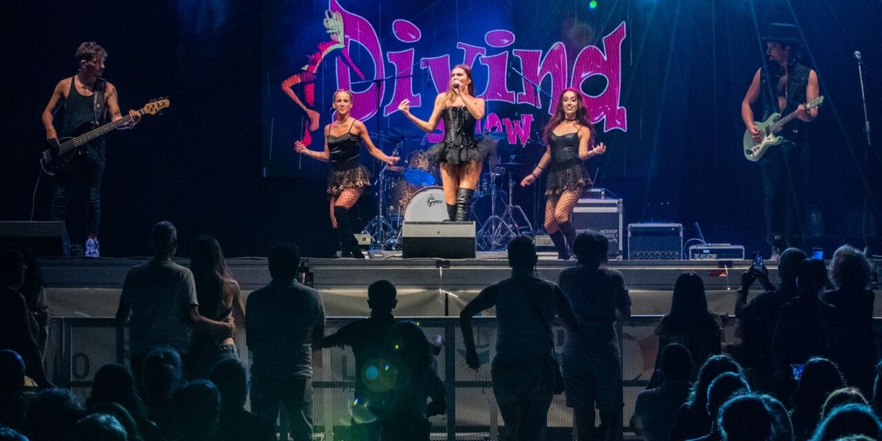 Fine d’anno scoppiettante a Loano: veglione in piazza e concerto dei Divina Show. Il 1^ gennaio i fuochi