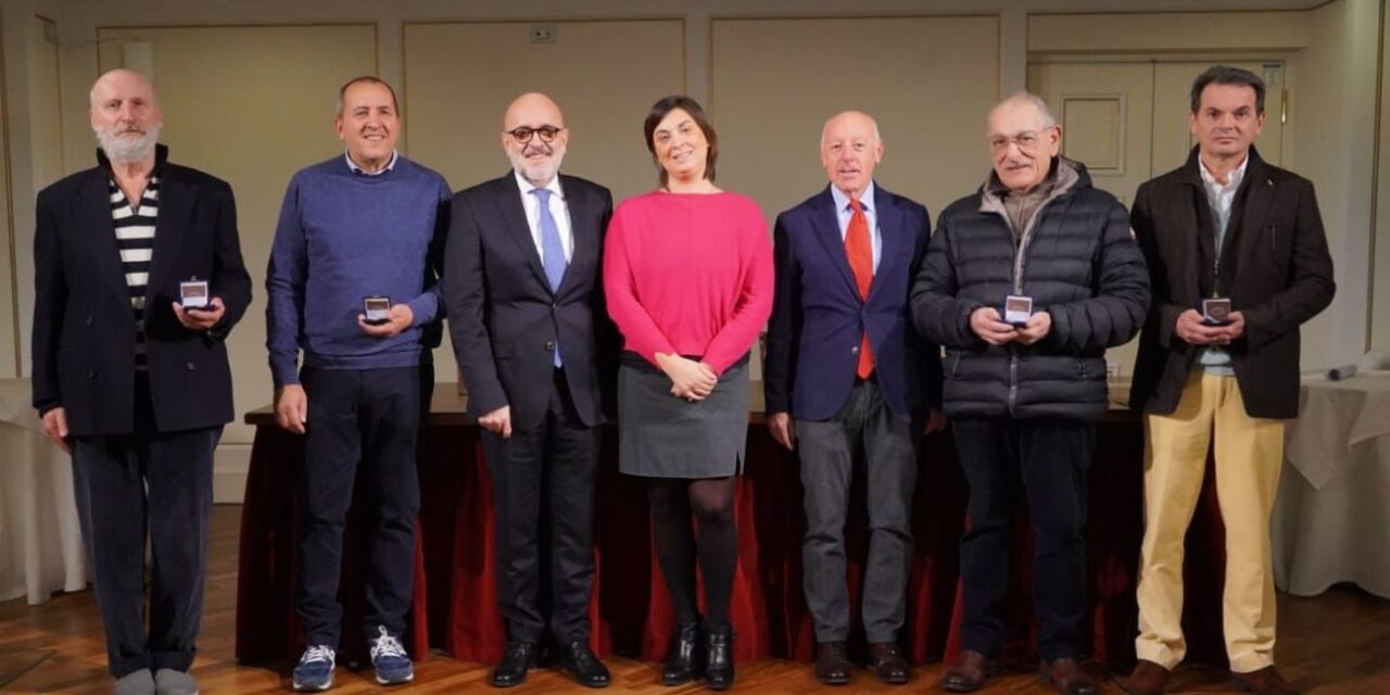 Consegnate le medaglie dei dipendenti in pensione al Casinò di Sanremo