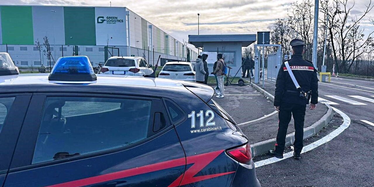 Tortona, sciopero dei lavoratori che non hanno ricevuto lo stipendio completo ma situazione tranquilla