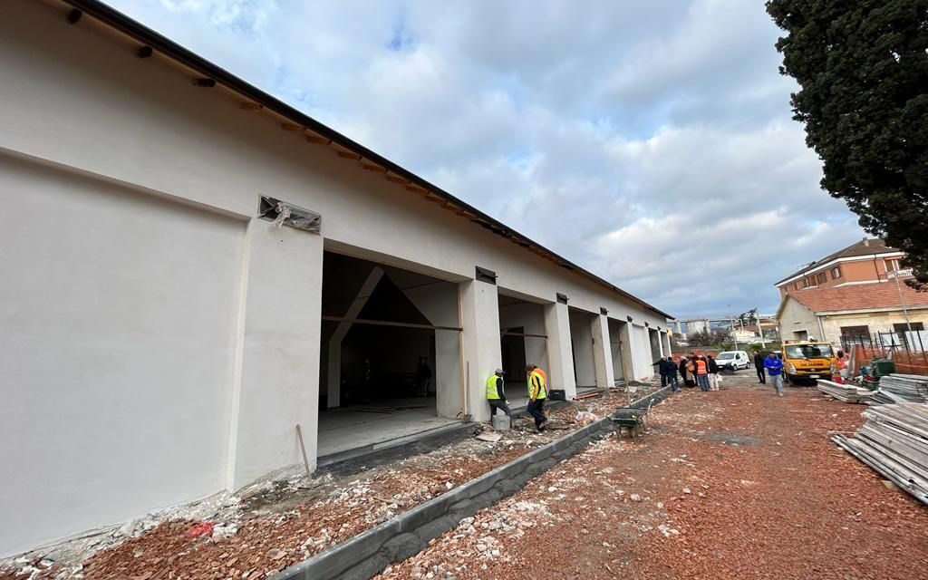 Imperia, sopralluoghi del sindaco Scajola al capannone di Borgo Prino, all’Ex Salso e ai Giardini Winter