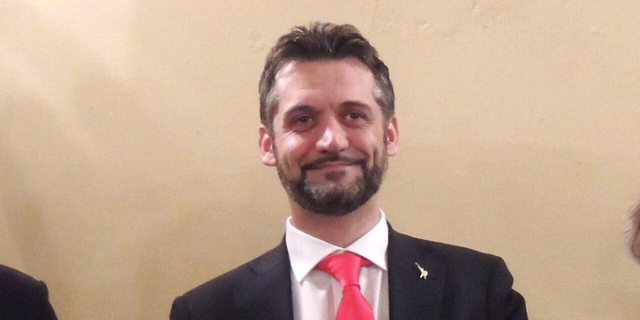 A Tortona il mercato natalizio in piazza Milano è anticipato a martedì 24