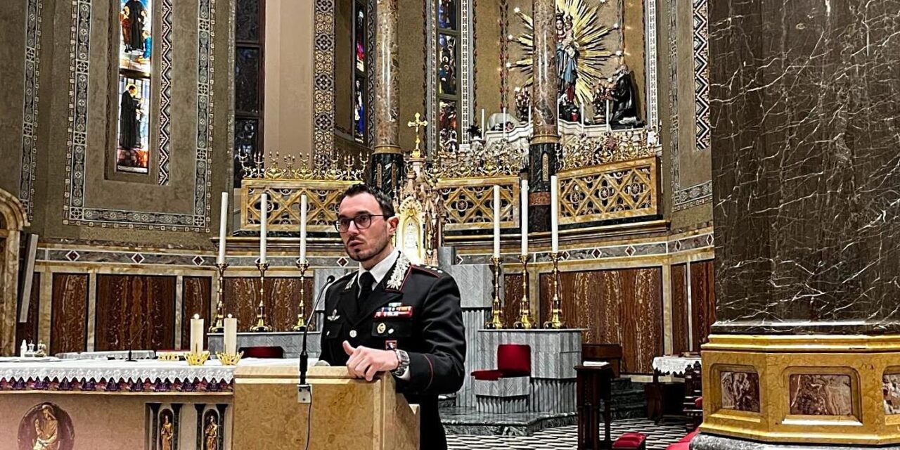 A Tortona il Capitano Domenico Lavigna spiega ai fedeli come difendersi dalle truffe