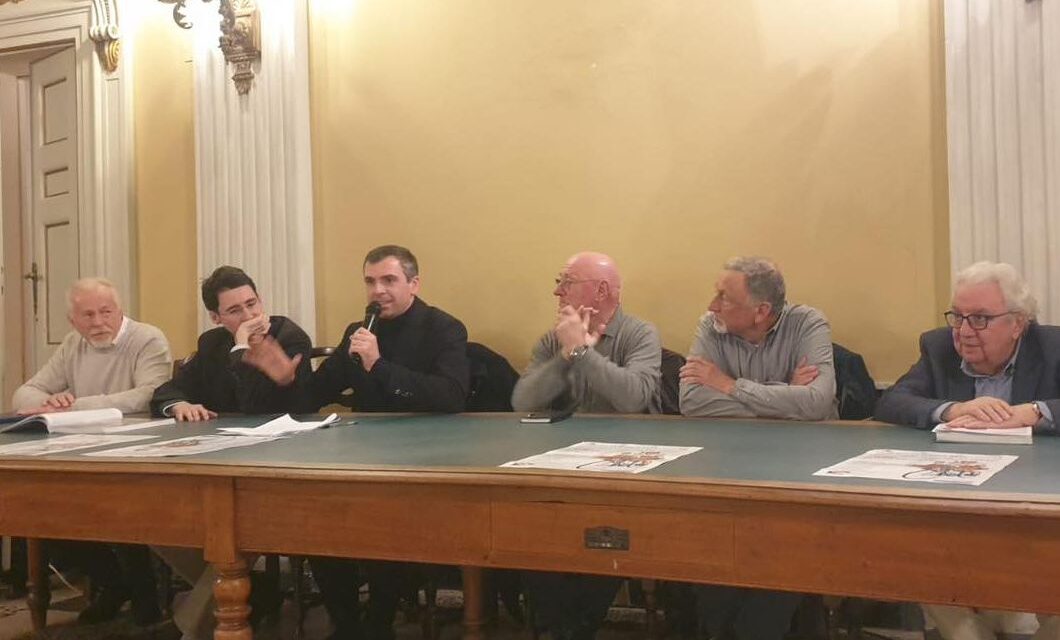 Alla Sala del Ridotto di Tortona presentato un libro su Fausto Coppi