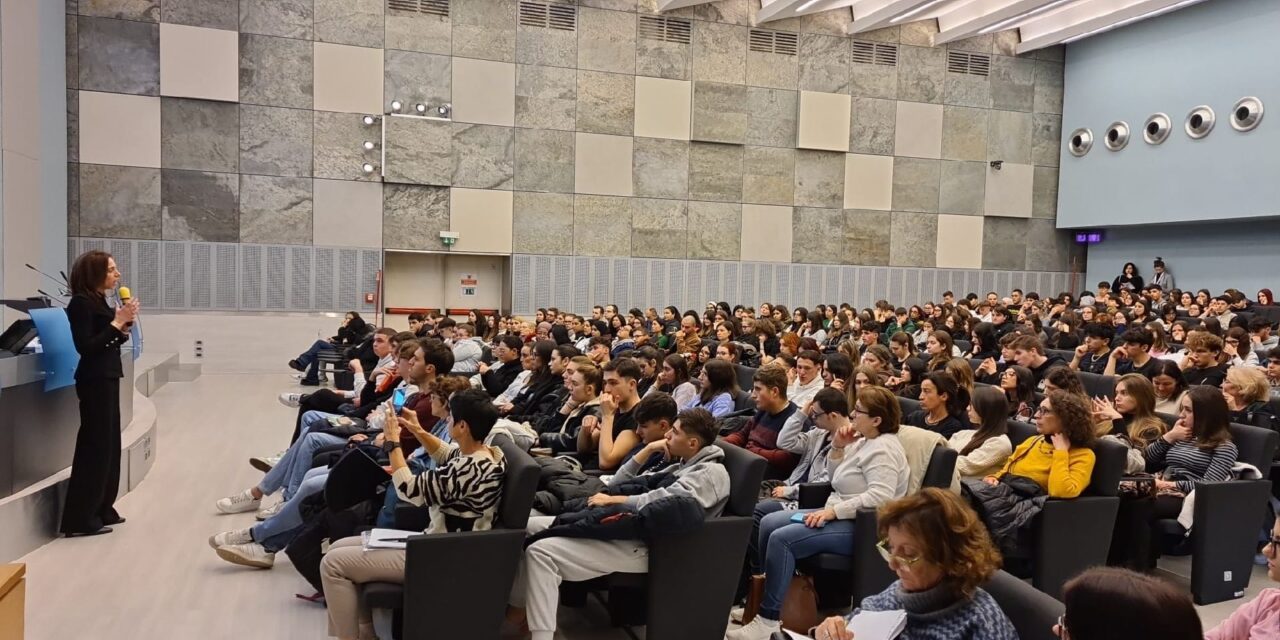 Anche Tortona presente alla manifestazione “Io Lavoro” ad Alessandria