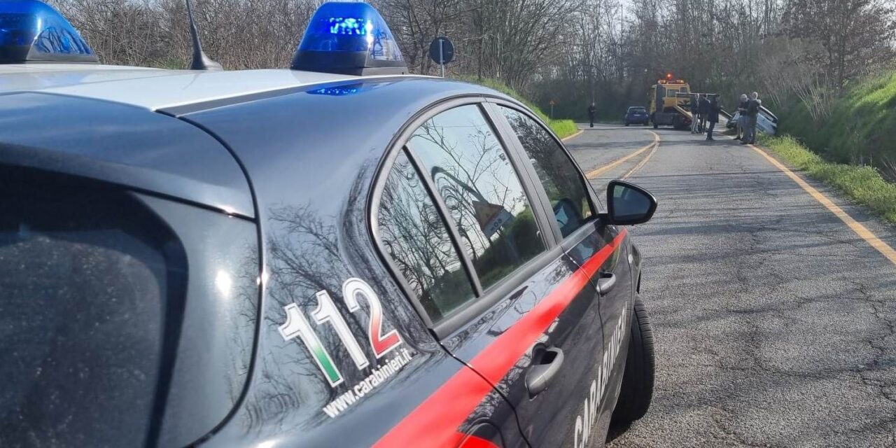 A Bassignana truffatori in fuga speronano i Carabinieri e vengono presi