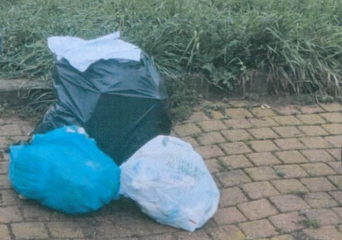 Nuovo caso di abbandono rifiuti, stavolta a Serravalle Scrivia ma è stato individuato da Gestione Ambiente