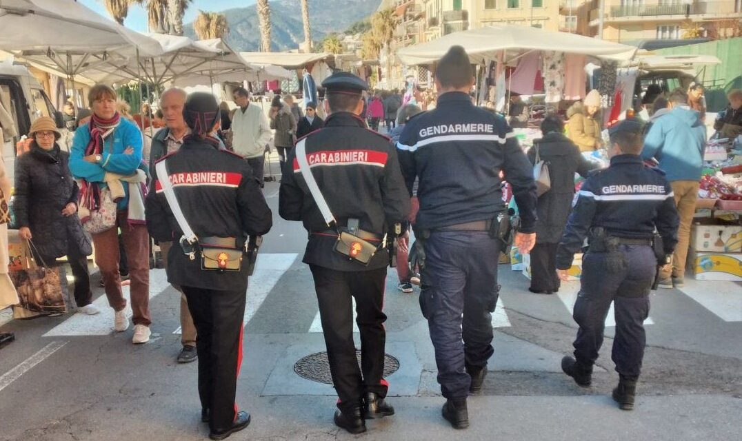 Carabinieri e Gendarmi francesi in pattuglia congiunta