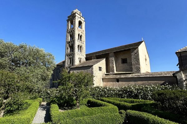 Sabato a Finale Ligure si visita la chiesa di Calvisio vecchio