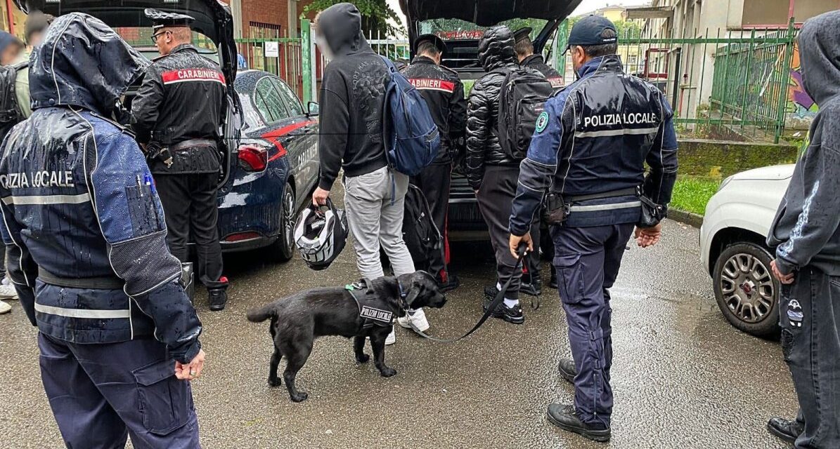 I carabinieri effettuano controlli al “Marconi” di Tortona nell’ambito del progetto “Scuole Sicure”