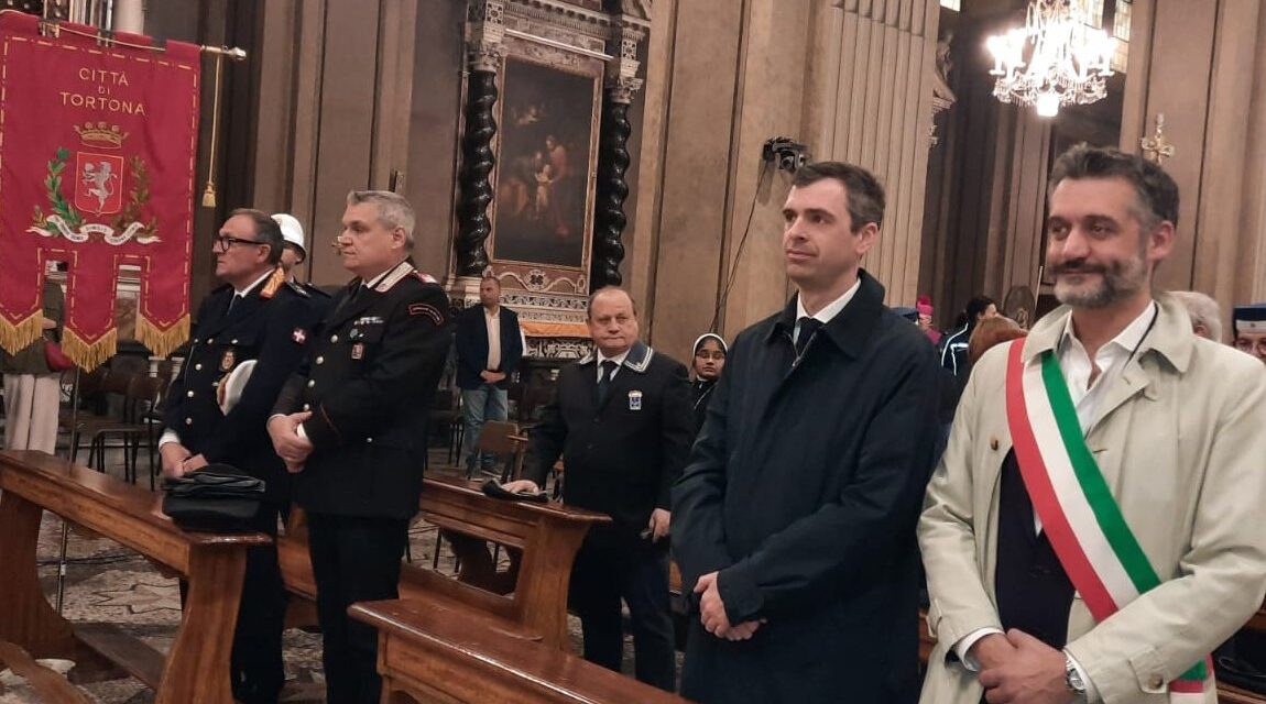 A Tortona una messa del Vescovo per gli operatori di Polizia col Sindaco Federico Chiodi e Giovanni Ferrari Cuniolo