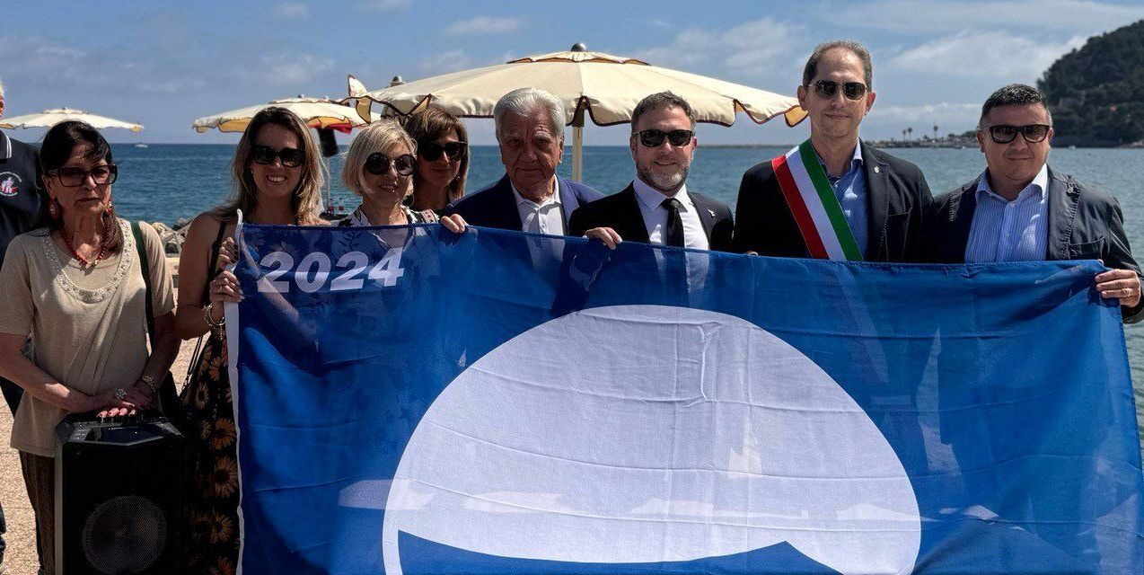 Diano Marina alza la Bandiera Blu: la cerimonia di oggi celebra il quinto riconoscimento consecutivo per la città
