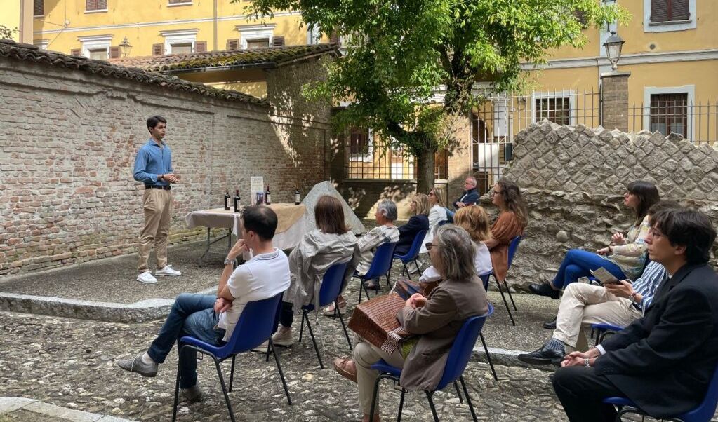 A Tortona presentato e degustato il vino degli antichi romani, unico in Italia