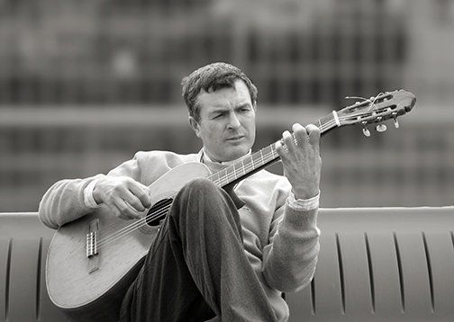 Venerdì concerto di chitarra del Maestro Pampararo nel Santuario del Buon Consiglio a Borgio Verezzi