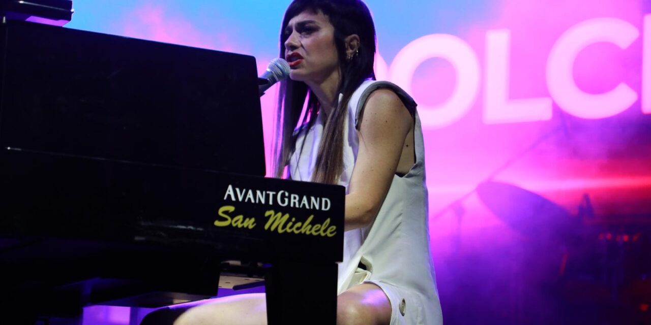 Dolcenera e Cristicchi “illuminano” Laigueglia per “Queste piazze davanti al mare” 