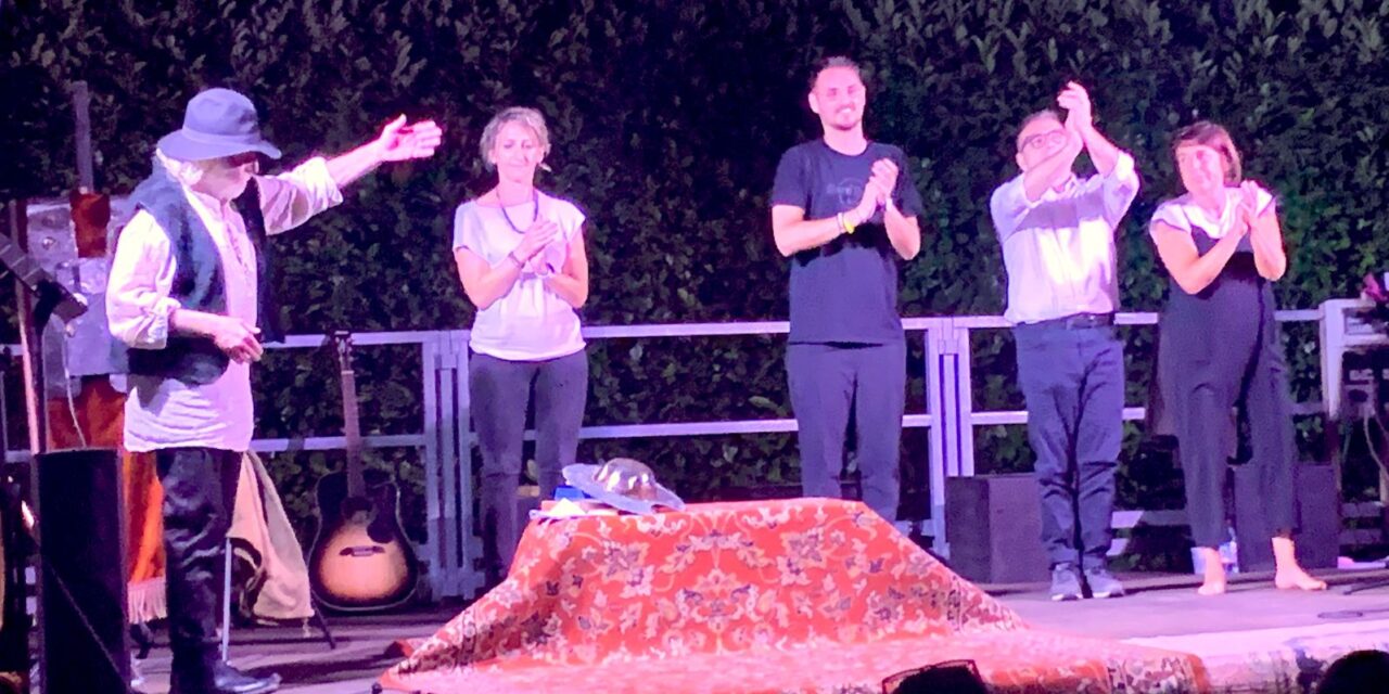 Sabato ad Acqui terme “Umane follie – in canzoni, musica e parole” di Paolo La Farina