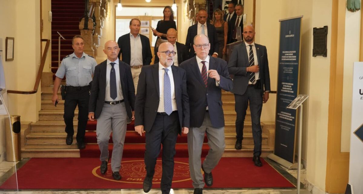 Il Principe Alberto di Monaco al Casinò di Sanremo ha visitato la mostra dedicata alla Principessa Grace