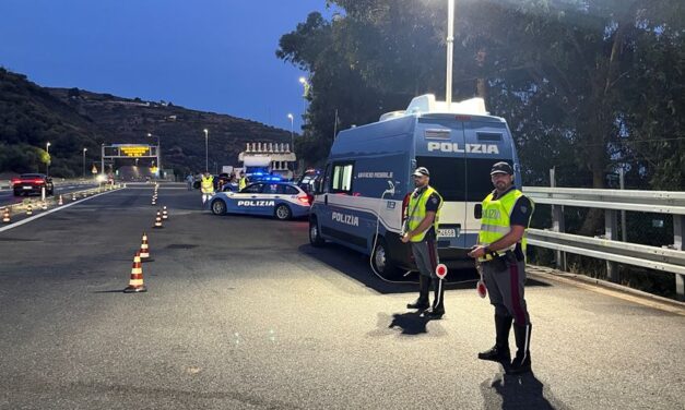 Guida a zig-zag e alcoltest positivo: la Polizia di Ventimiglia ferma un’auto e sequestra un coltello