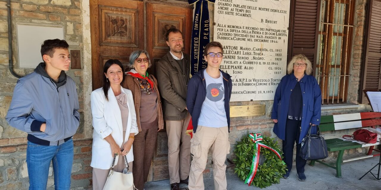 Una delegazione del Liceo Peano a Fabbrica Curone per commemorare i partigiani caduti