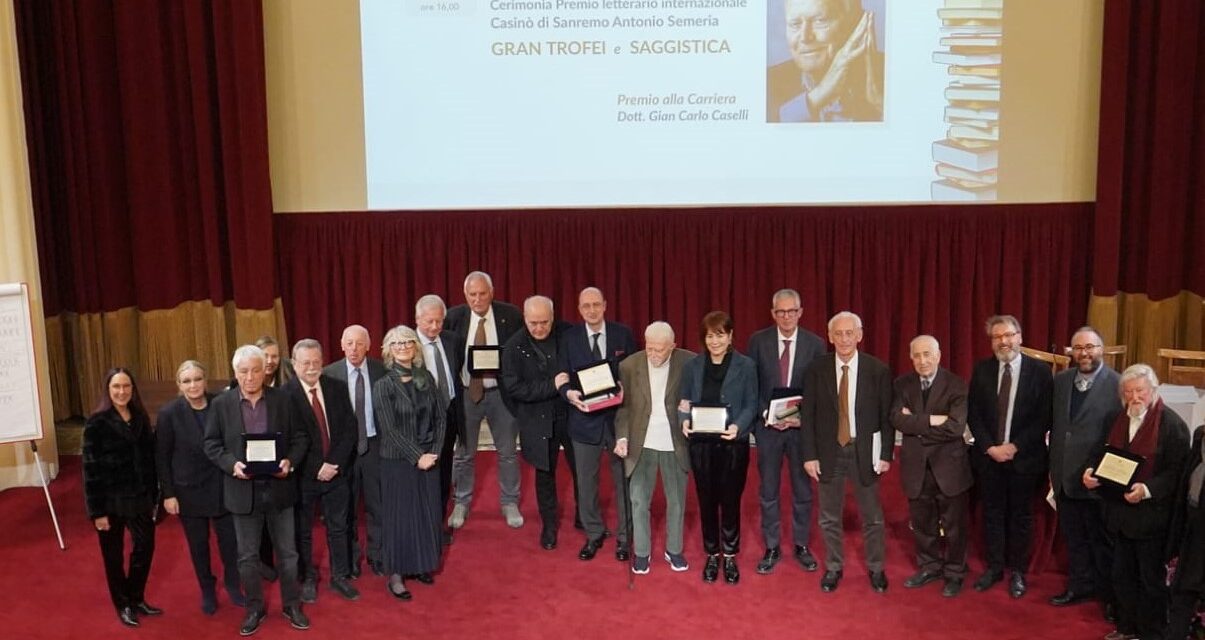 Il Dott. Gian Carlo Caselli ha ricevuto il Premio Letterario Internazionale Casinò di Sanremo Antonio Semeria alla carriera