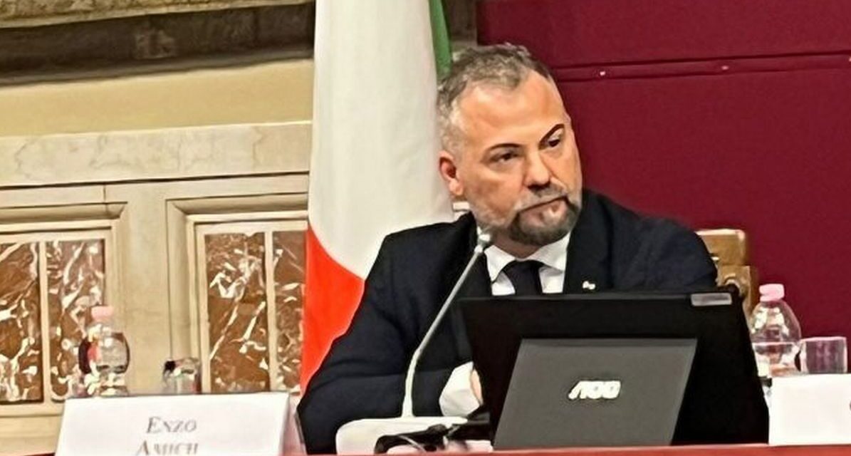 La Costituzione spiegata da Amich agli studenti di Felizzano