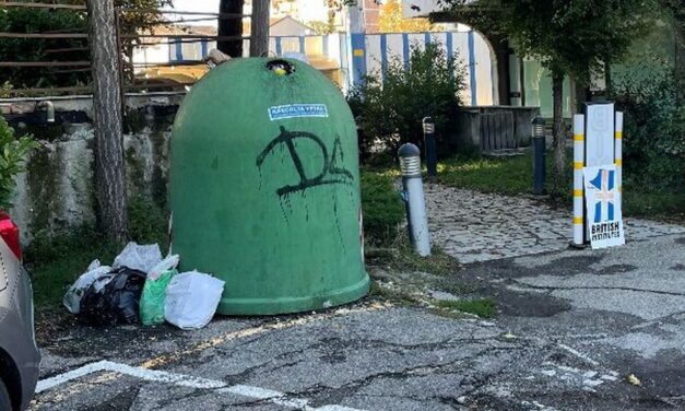 Oltre 130 multe per l’abbandono di rifiuti: ad Alessandria fototrappole e ispettori incastrano i trasgressori