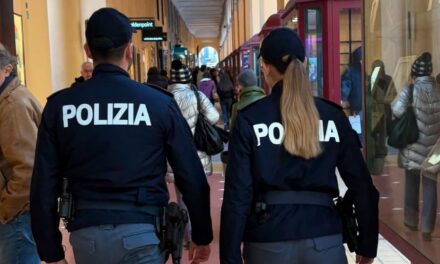 Spaccio di droga a Imperia: la Squadra Mobile arresta un uomo e sequestra cocaina e contanti