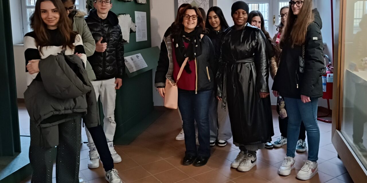 Gli studenti del Marconi di Tortona sono andati alla scoperta della loro città
