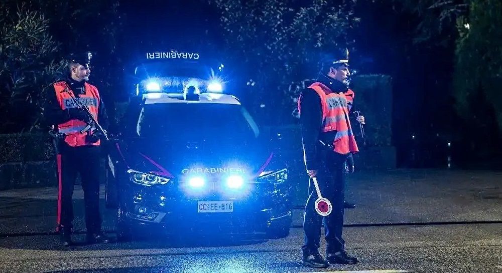 I Carabinieri intervengono su un incidente stradale e arrestano uno spacciatore