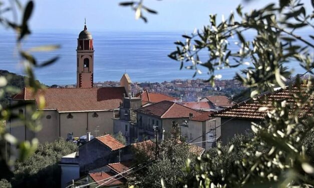 Weekend nel Golfo Dianese tra grandi eventi: arte a Diano Marina, letteratura a Cervo e teatro a Diano Castello