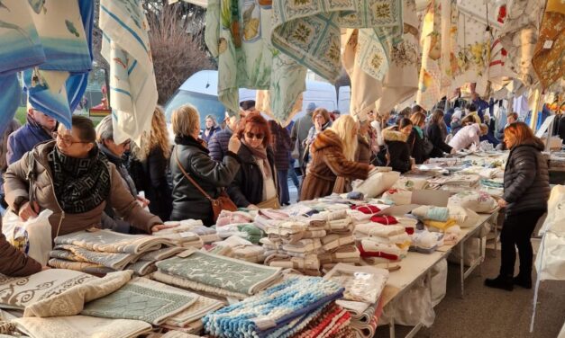 Domenica 13 tornano a Pavia “Gli Ambulanti di Forte dei Marmi®” con il mercato di qualità più famoso d’Italia