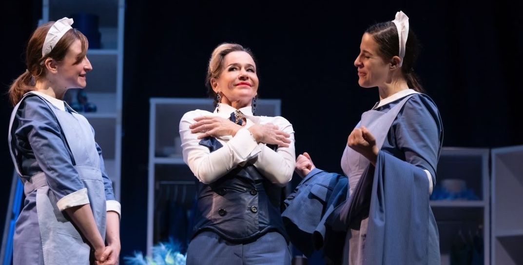 Venerdì 4 aprile al Teatro Civico di Tortona vanno in scena “Le serve”