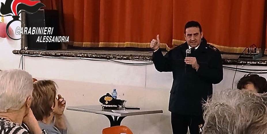 Consigli antitruffa dei Carabinieri agli anziani, durante il Pranzo Sociale organizzato dal C.I.S.A. di Tortona