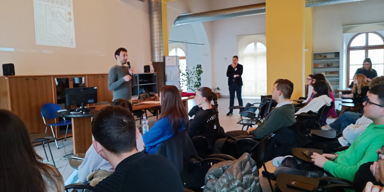 Nuovo incontro degli studenti del “Marconi” di Tortona con la Storia, Matteo Leddi e Corrado D’Andrea