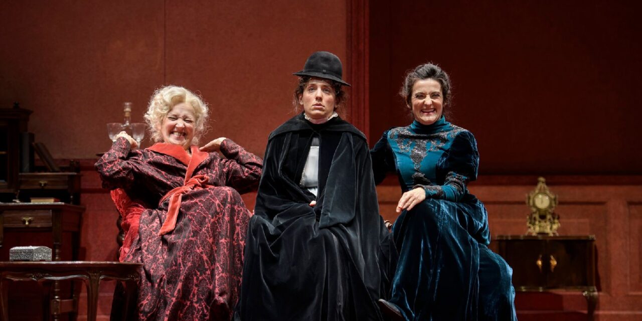 Martedì c’è “Boston Marriage” di David Mamet al Teatro Civico di Tortona