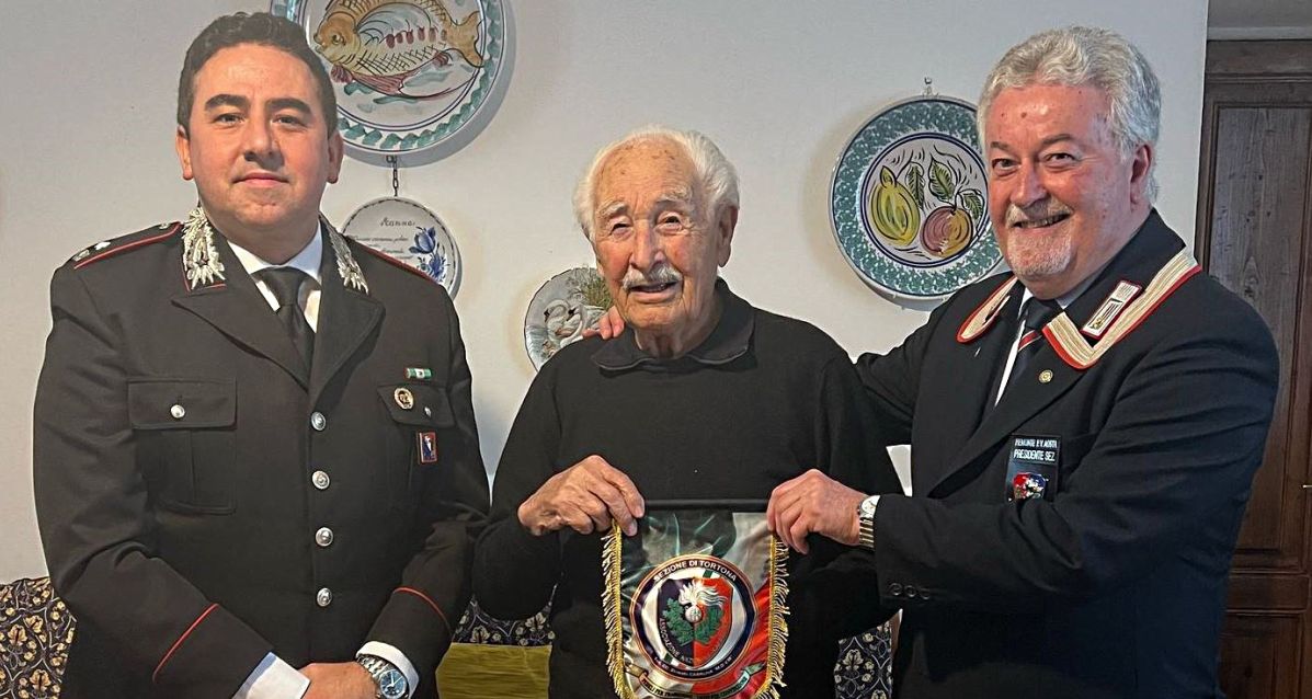 Festeggiato il Carabiniere più longevo di Tortona: Carmelo Privitera di 98 anni!