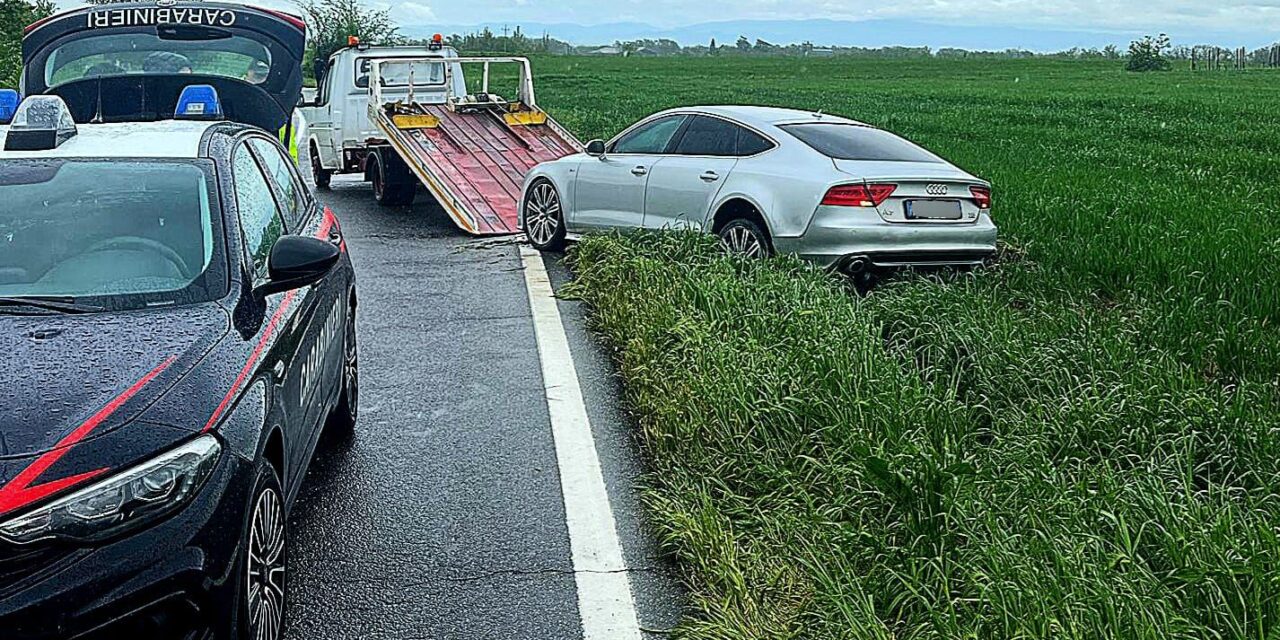 I Carabinieri impegnati su numerosi incidenti provocati anche dal maltempo