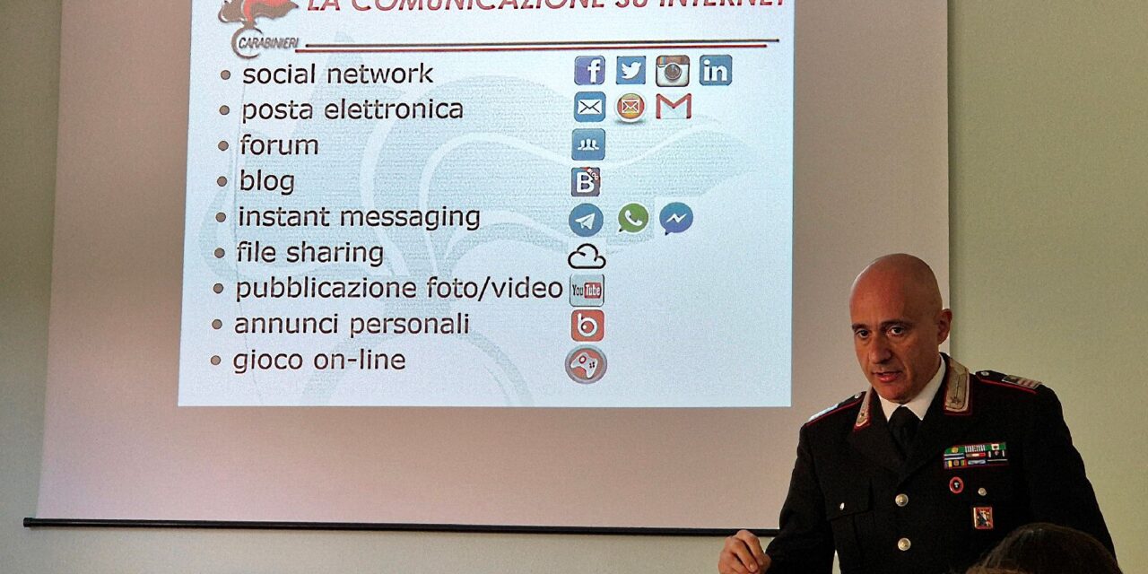 I Carabinieri di Acqui Terme hanno incontrato gli studenti per parlare di bullismo e cultura della legalità.