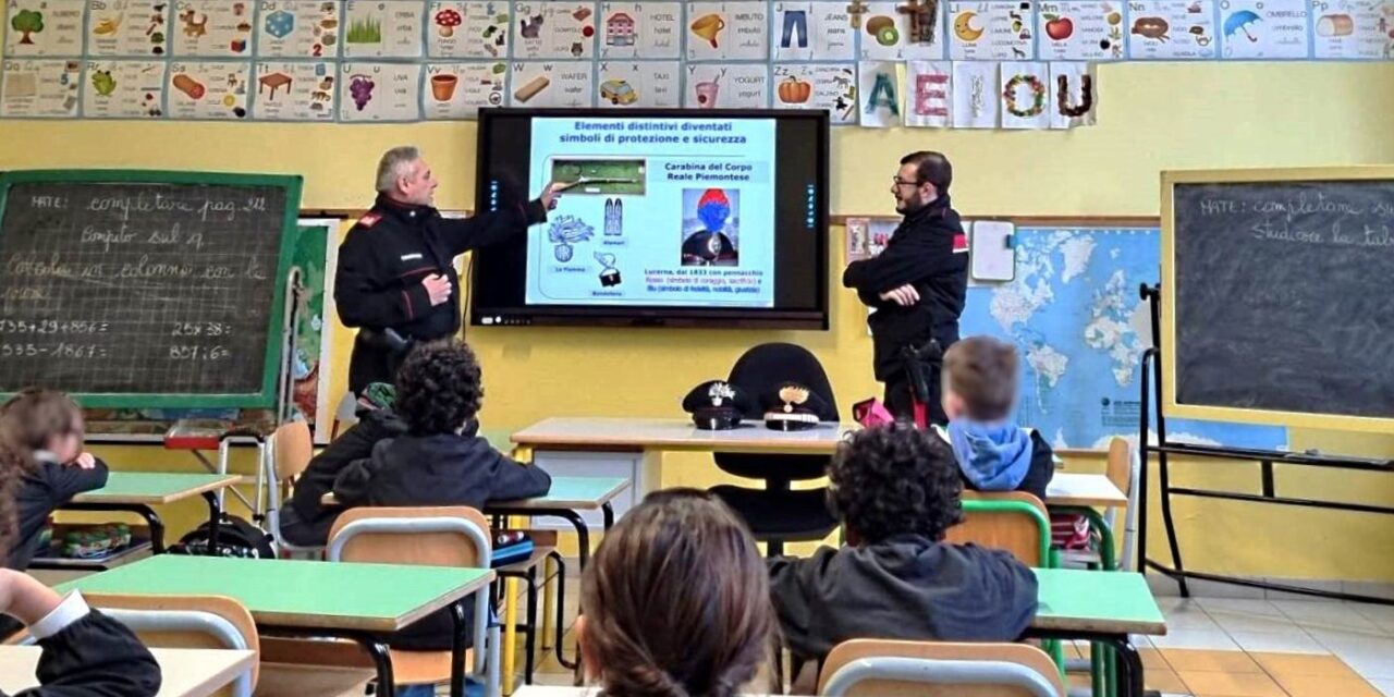 La sensibilizzazione dei più giovani per costruire un futuro di legalità: Carabinieri nelle scuole per aggiungere mattoni al progetto di una società più leale e sicura.