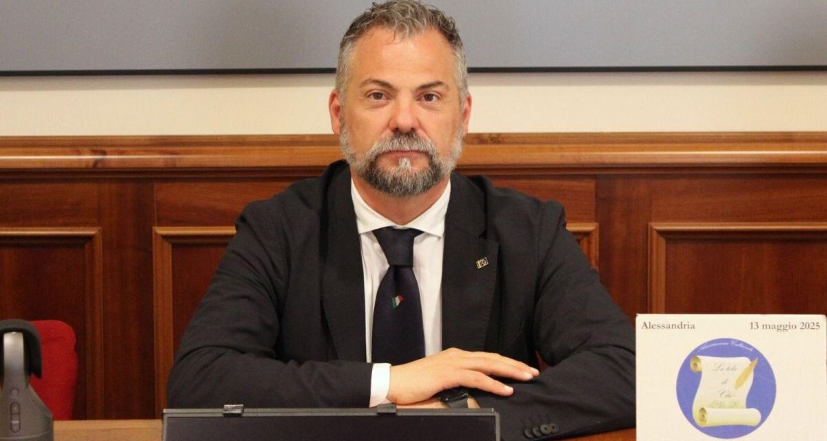 Scudo blu alla Cittadella di Alessandria grazie all’onorevole Enzo Amich