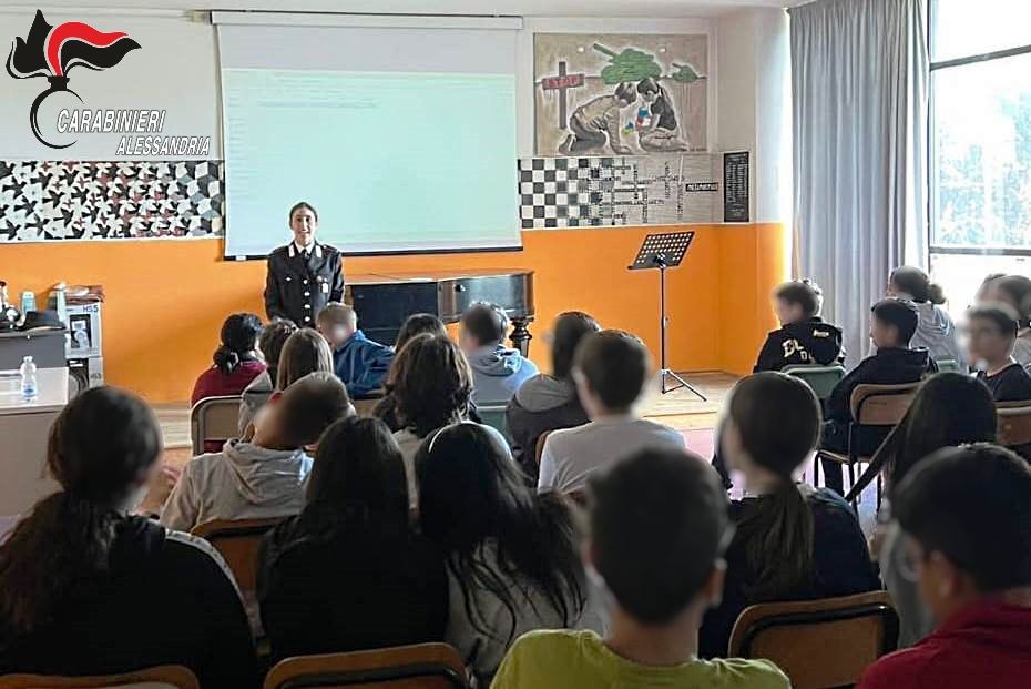 Incontri didattici con i Carabinieri nelle scuole di San Giuliano sul tema “Cultura della legalità”.