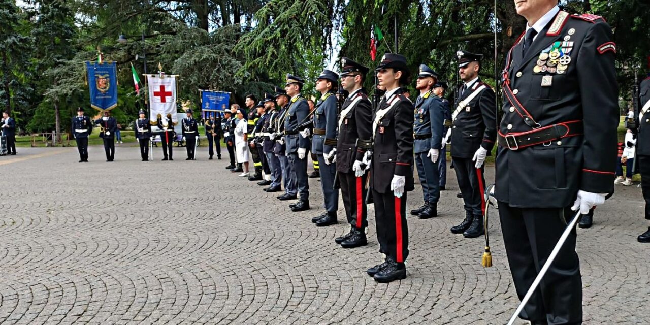 Ad Alessandria celebrato il 79° Anniversario della Fondazione della Repubblica Italiana – Picchetto d’onore e Alzabandiera affidati ai Carabinieri.