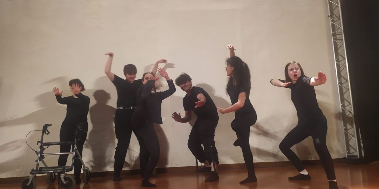 Mercoledì al Teatro Ambra di Alessandria c’è “Oltre il confine dell’orizzonte”