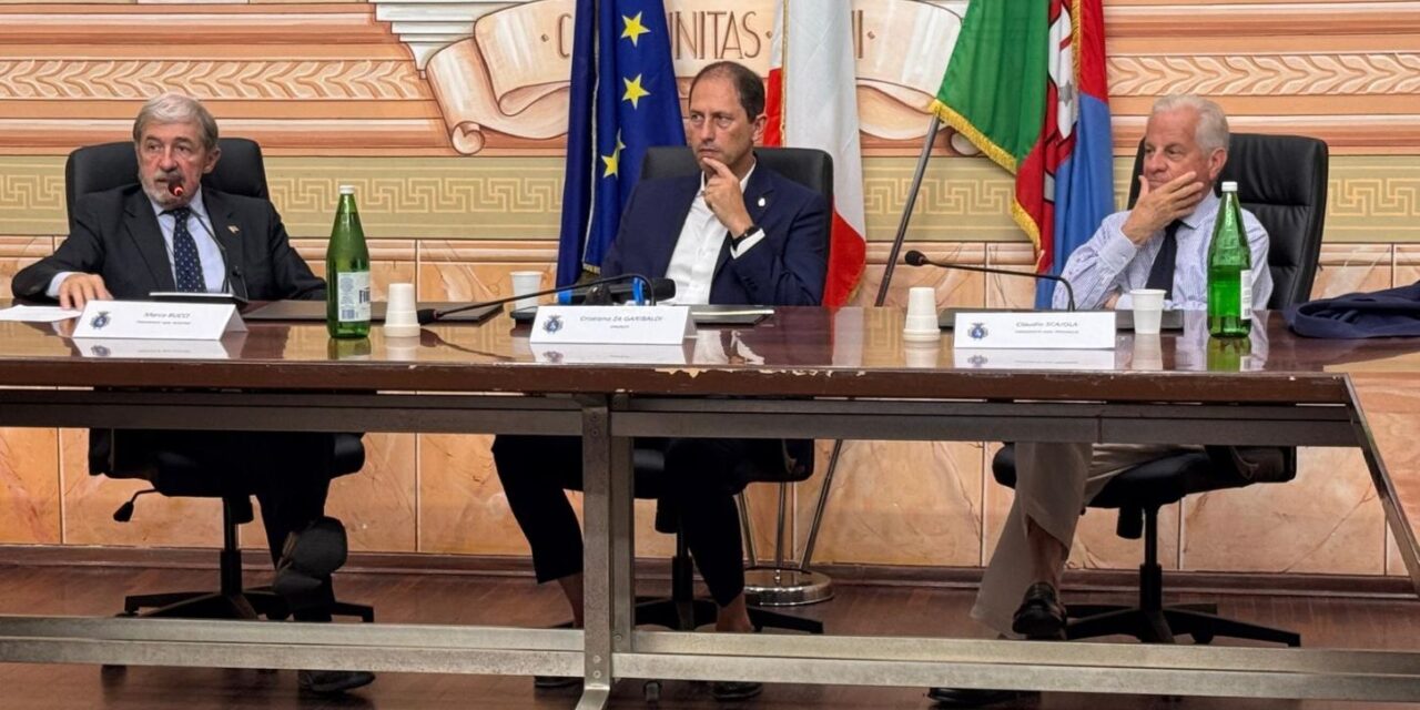 Marco Bucci in visita a Diano Marina: accoglienza calorosa e progetti per il futuro del Golfo Dianese