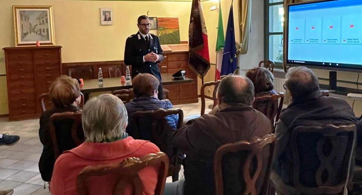 I Carabinieri casalesi in campo contro le truffe, sempre più tecnologiche, complesse e credibili.