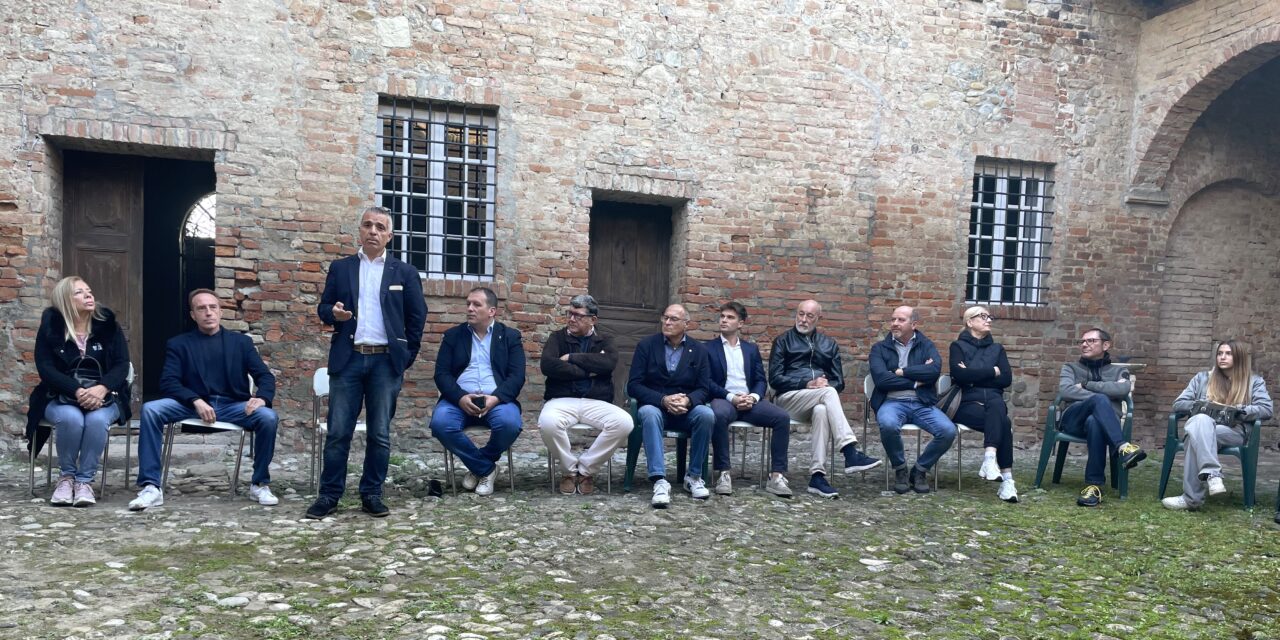 “Dobbiamo tornare ad essere padroni in casa nostra.” Così i Team Vannacci in summit a Tortona