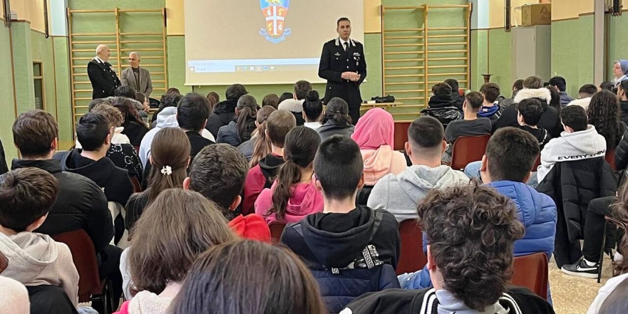 “Cultura della legalità”: i Carabinieri incontrano gli studenti del CI.O.F.S.  di Alessandria